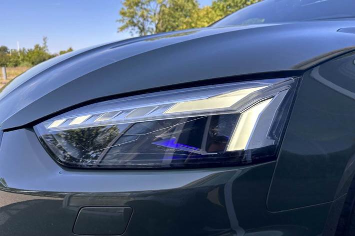 Grøn Audi A5 fra 2020