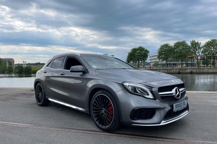 undefined Mercedes GLA45 fra 2017