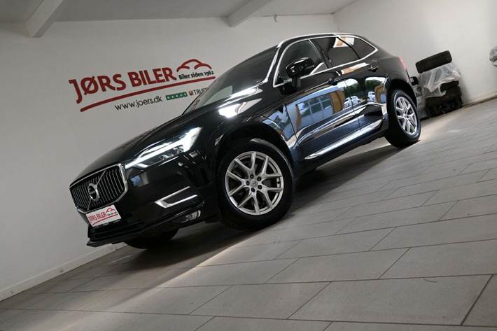 Sort Volvo XC60 fra 2018