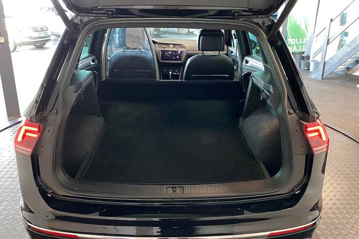 Sort VW Tiguan fra 2018