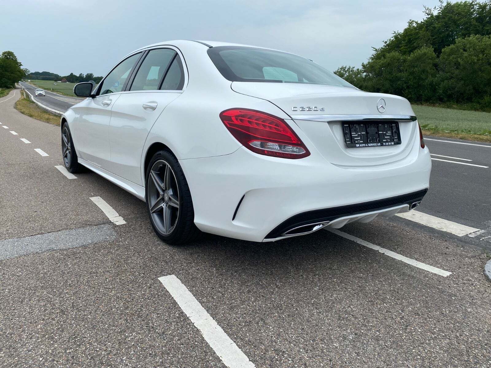 Hvid Mercedes C220 d fra 2016