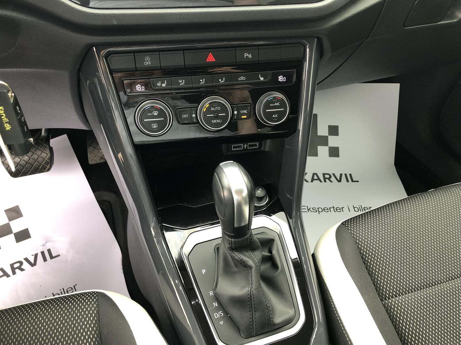 Grå VW T-Roc fra 2020