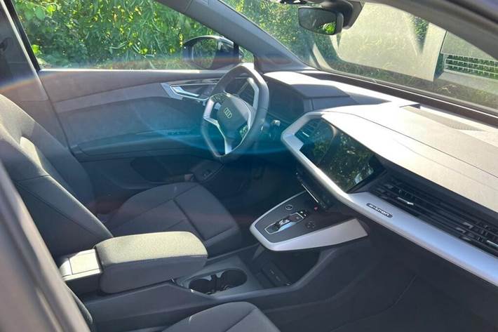 Sort Audi Q4 e-tron fra 2022