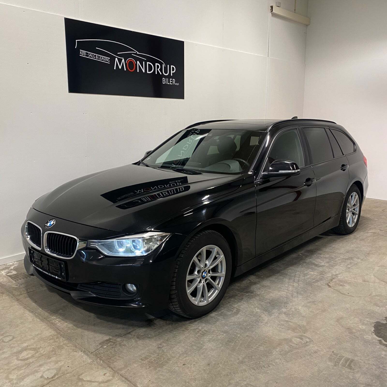 bmw-320d-2-0-touring-aut-154-800-kr