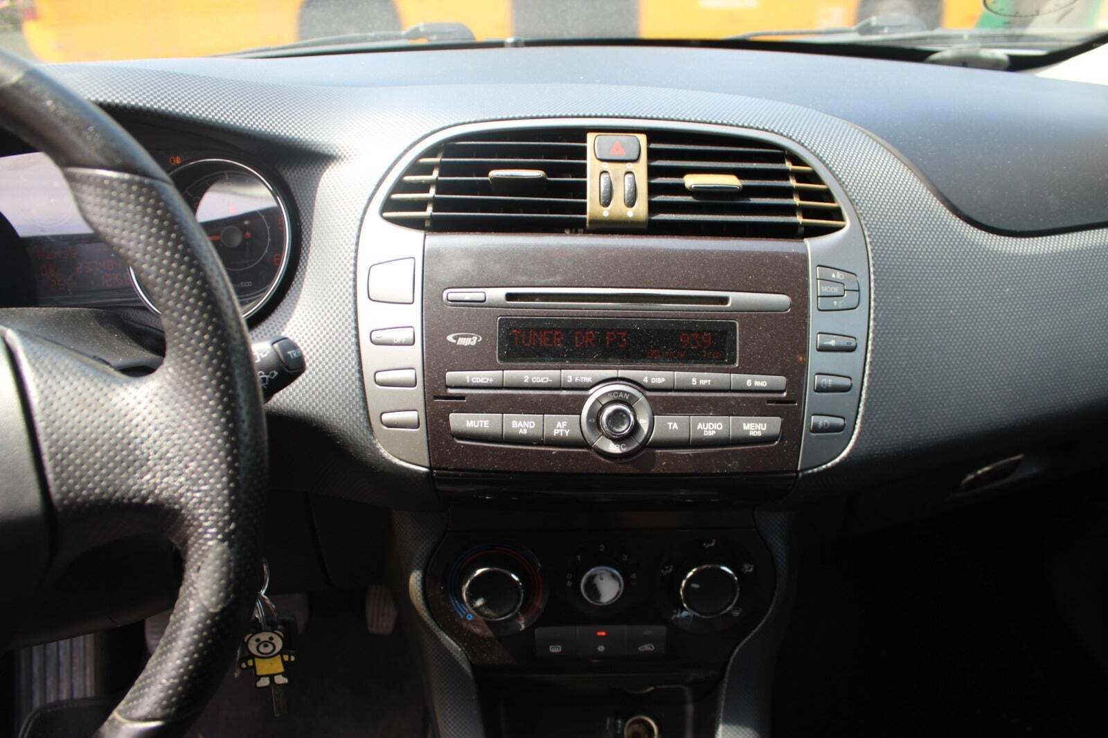 Grå Fiat Bravo fra 2008