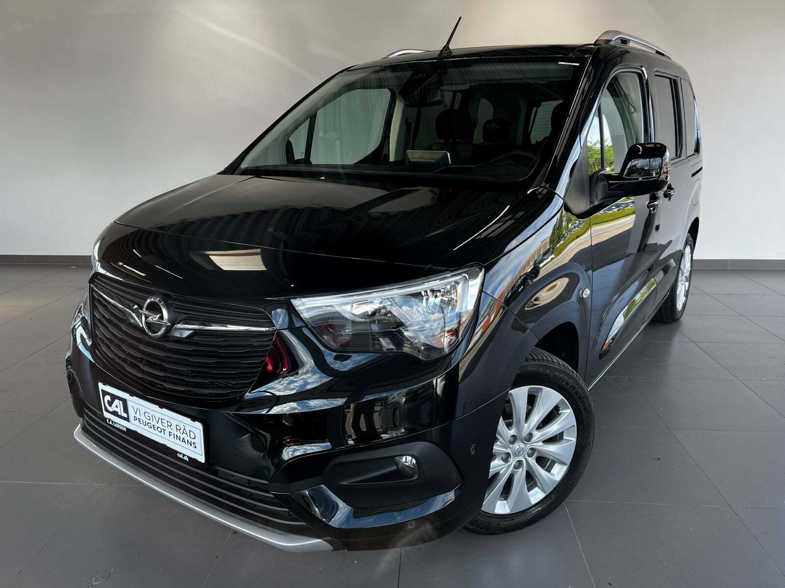 Guide til Opel Combo Electric Life Ultimate (Årgang 10/2021 - 01/2023)