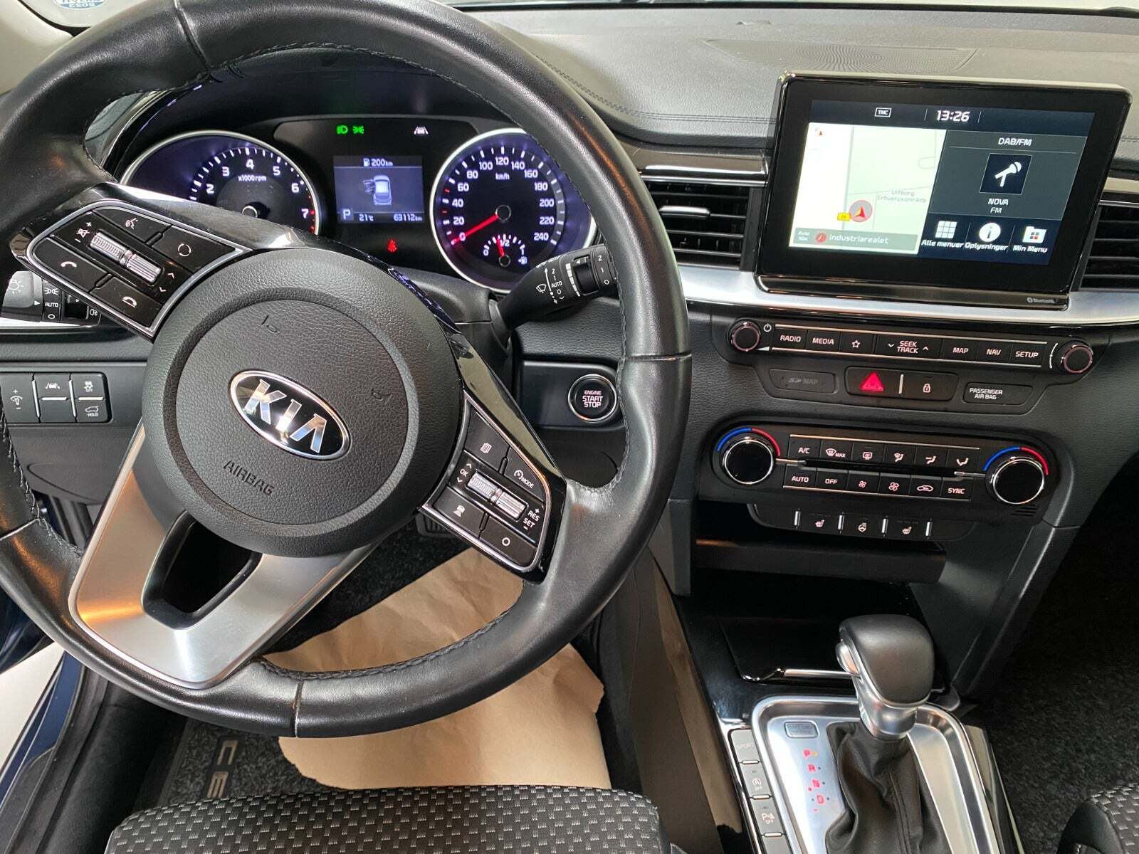 Blå Kia Ceed fra 2019