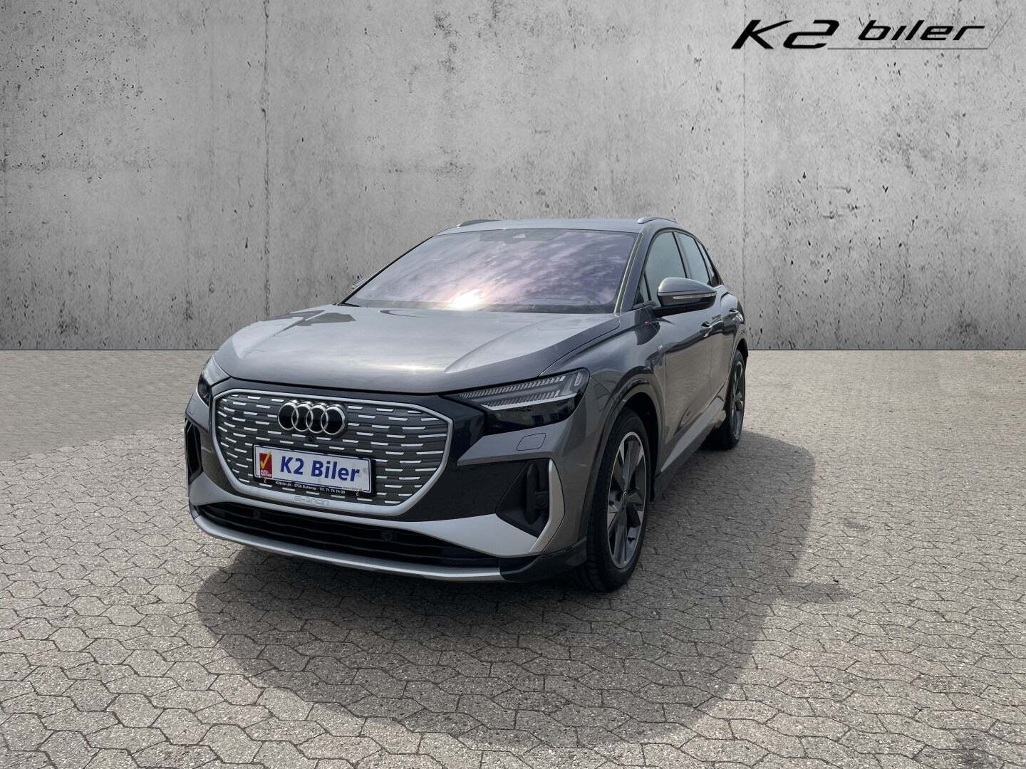 Grå Audi Q4 e-tron fra 2022