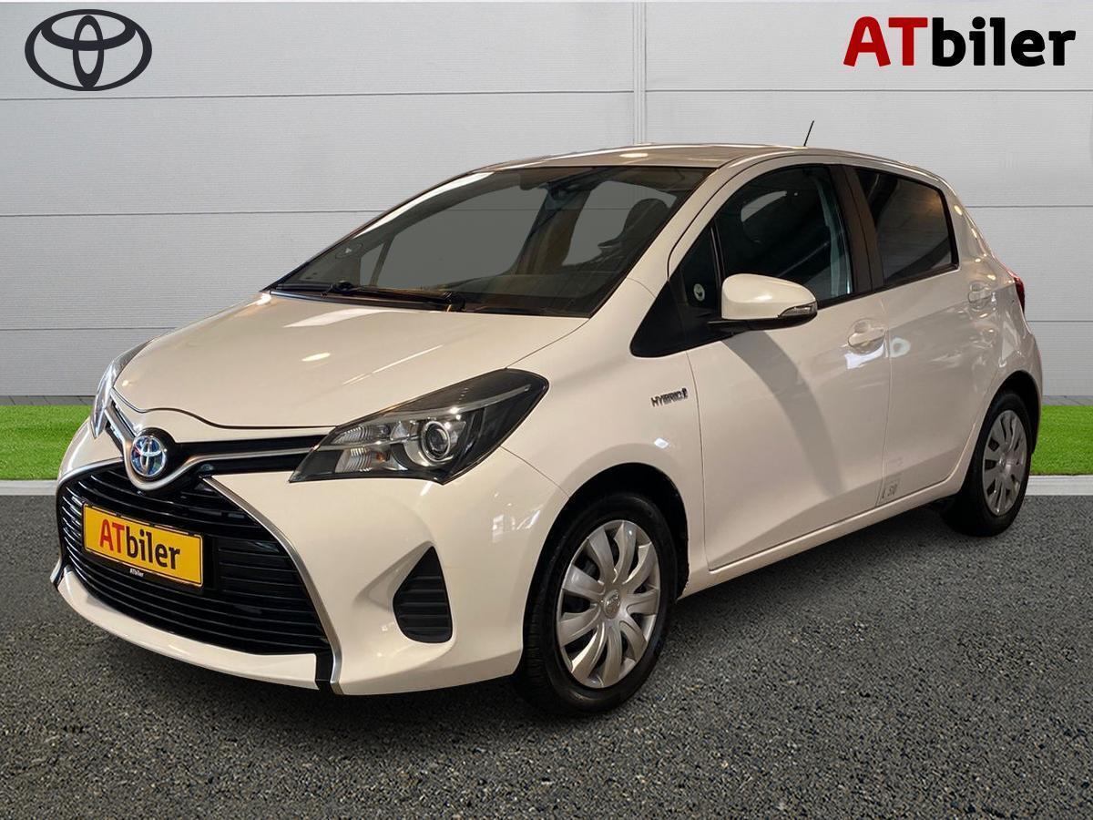 Hvid Toyota Yaris fra 2016