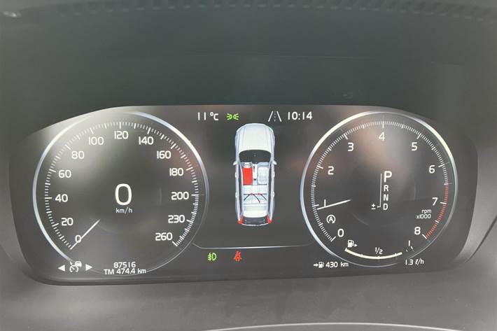 Blå Volvo V90 fra 2018