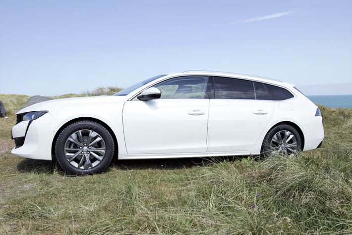 Hvid Peugeot 508 fra 2020