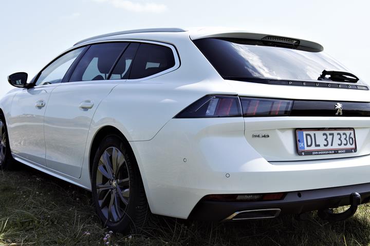 Hvid Peugeot 508 fra 2020
