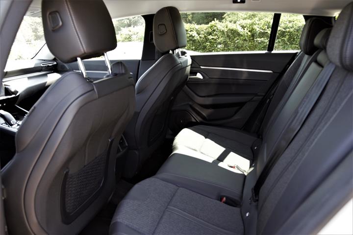Hvid Peugeot 508 fra 2020