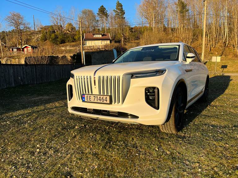 Hongqi E-HS9 99Exclusive 5d