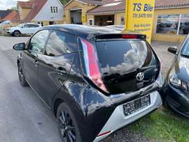 Toyota Aygo 1,0 VVT-i x-black