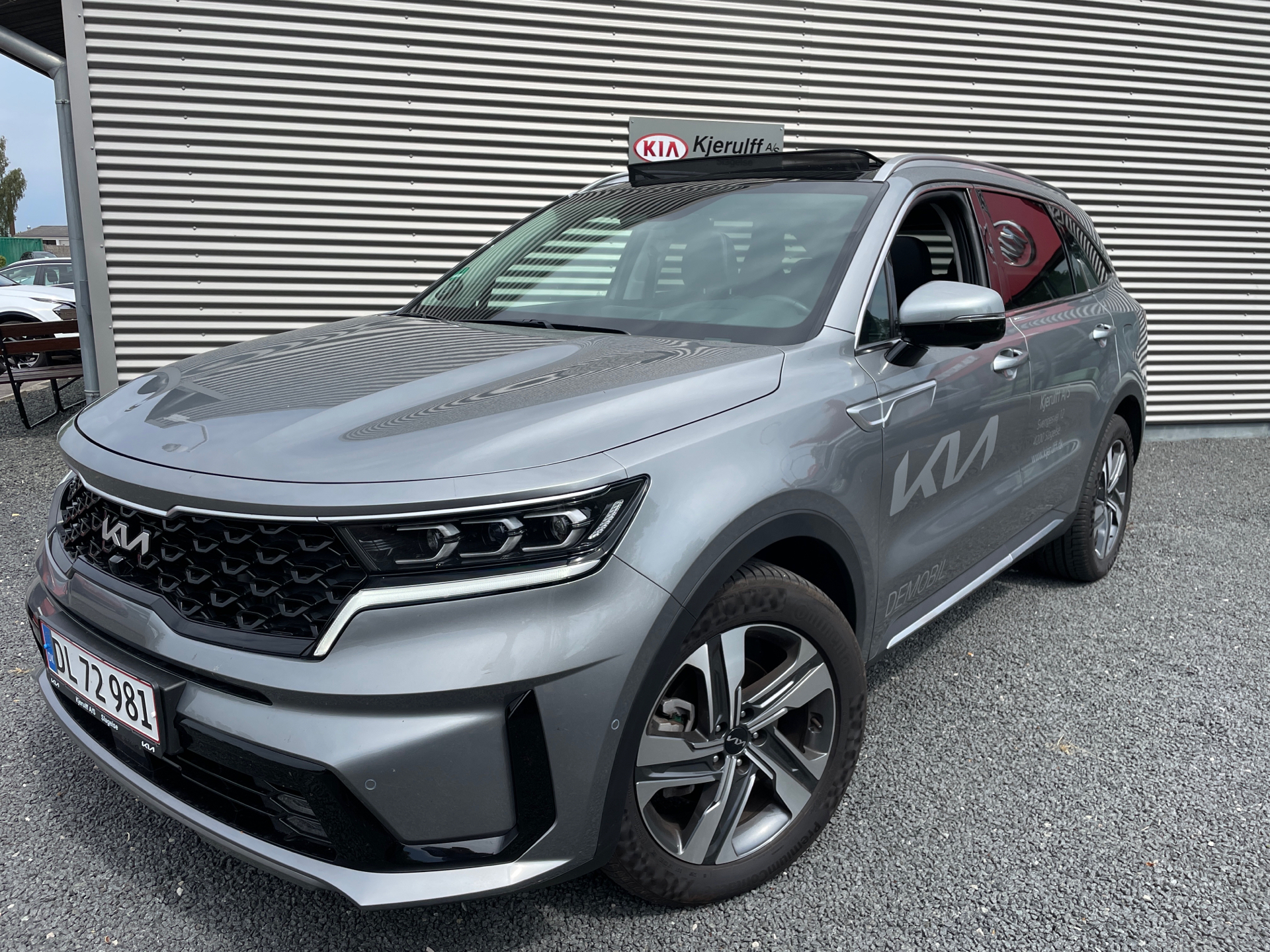 Grå Kia Sorento fra 2022