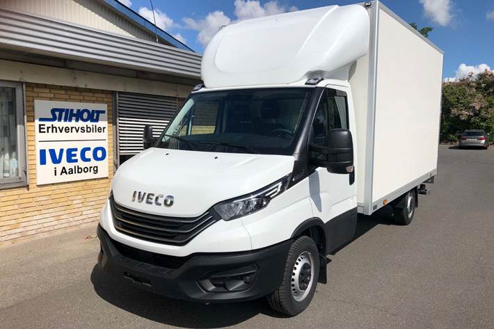 Hvid Iveco Daily fra 2025