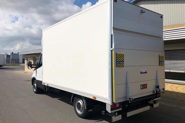 Hvid Iveco Daily fra 2025
