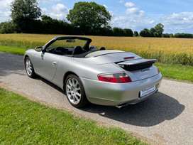 Porsche 911 Carrera 3,4 Cabriolet Tiptr.