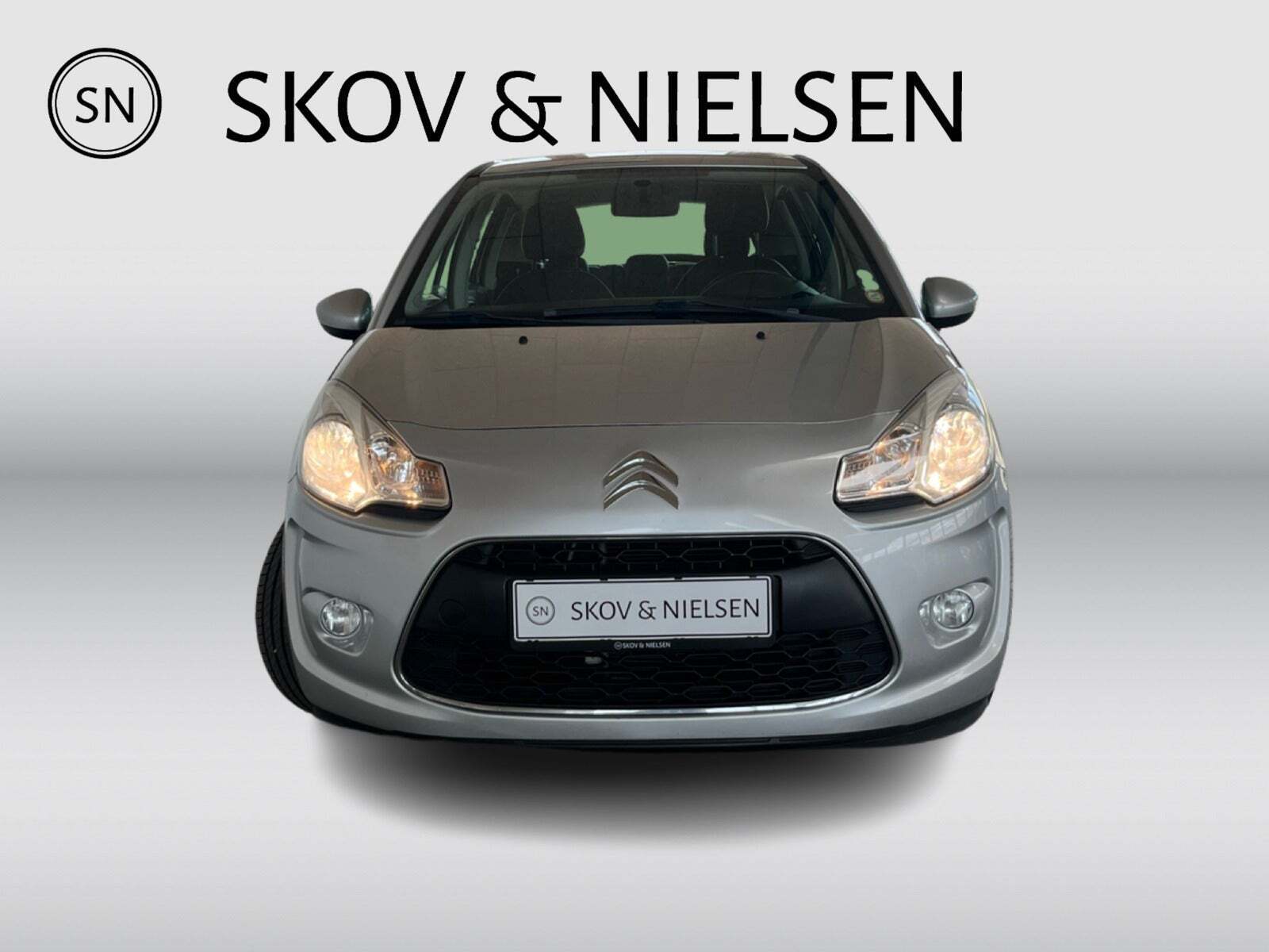 Grå Citroën C3 fra 2012