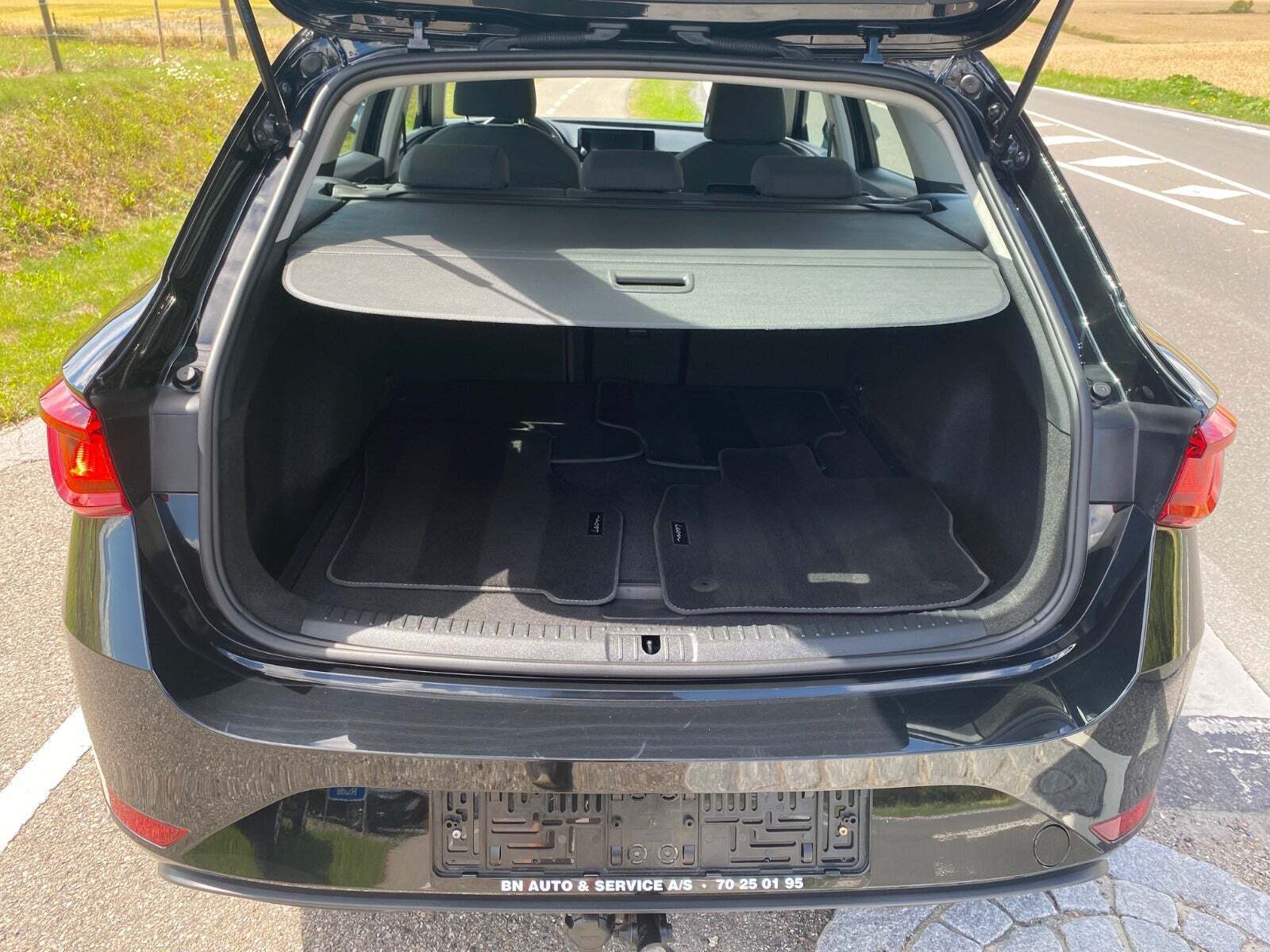 Sort Seat Leon fra 2021