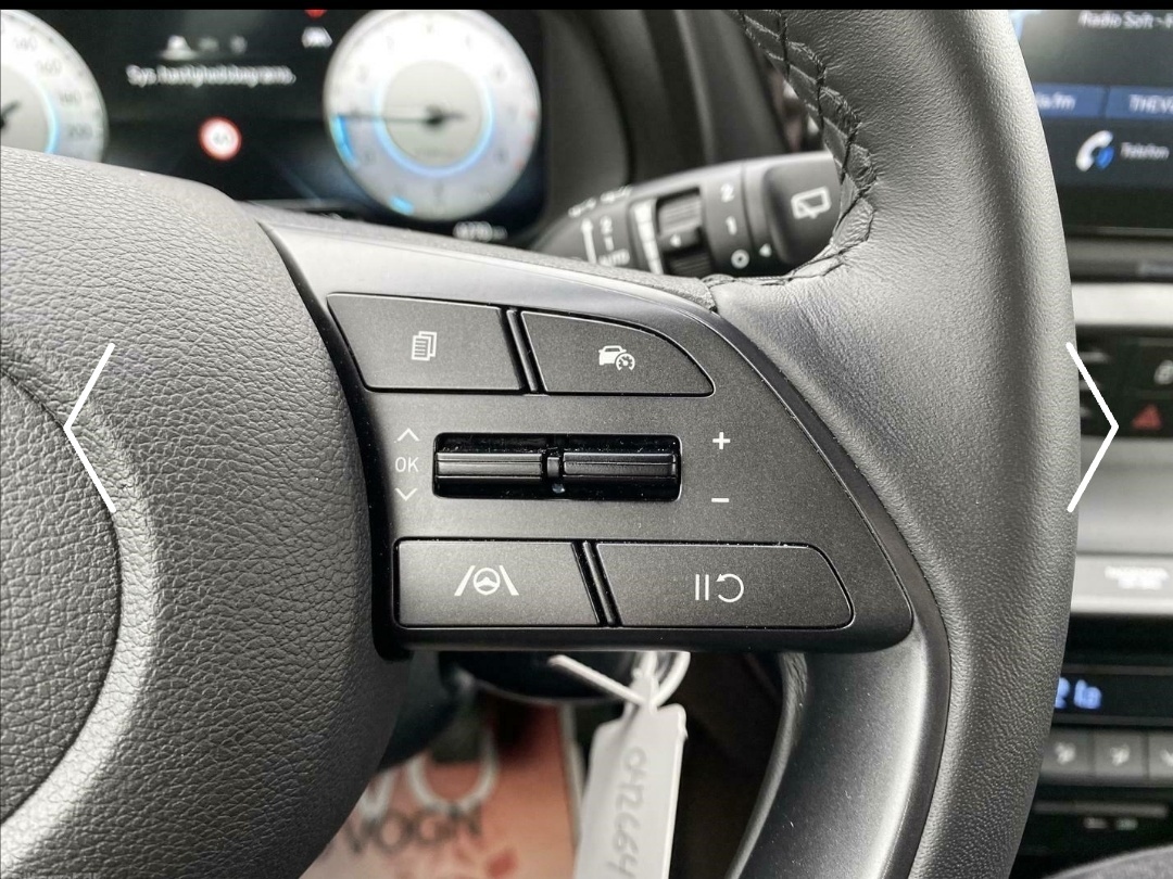 Hvid Hyundai i20 fra 2021