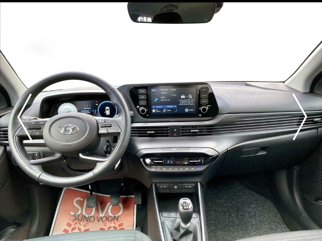 Hvid Hyundai i20 fra 2021