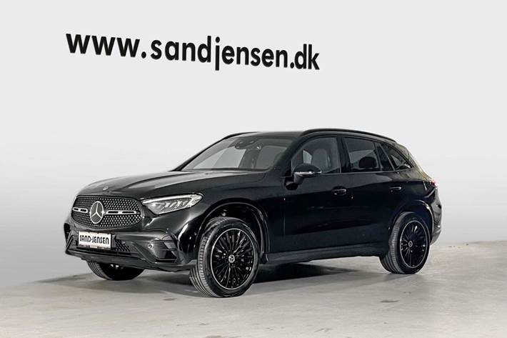 Sort Mercedes GLC300 e fra 2023