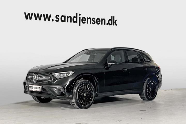 Sort Mercedes GLC300 e fra 2023