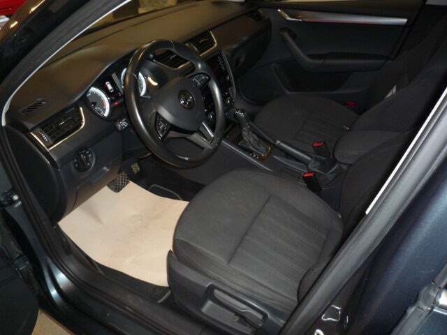 Skoda Octavia 2,0 TDi 150 Style Combi DSG
