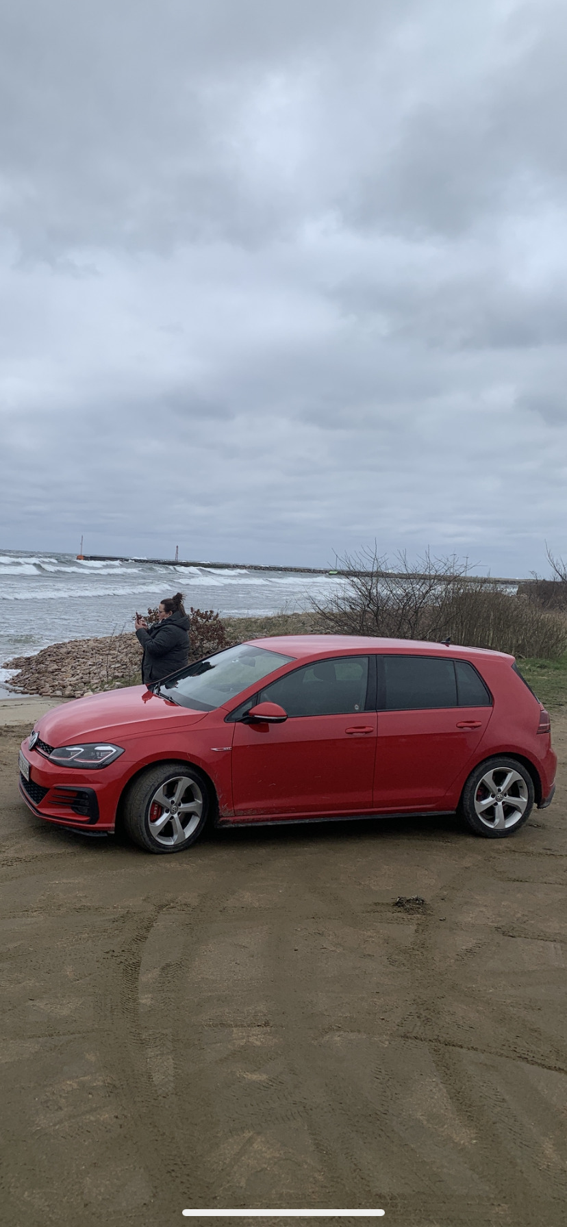 VW Golf 2,0 TSI 245  DSG7