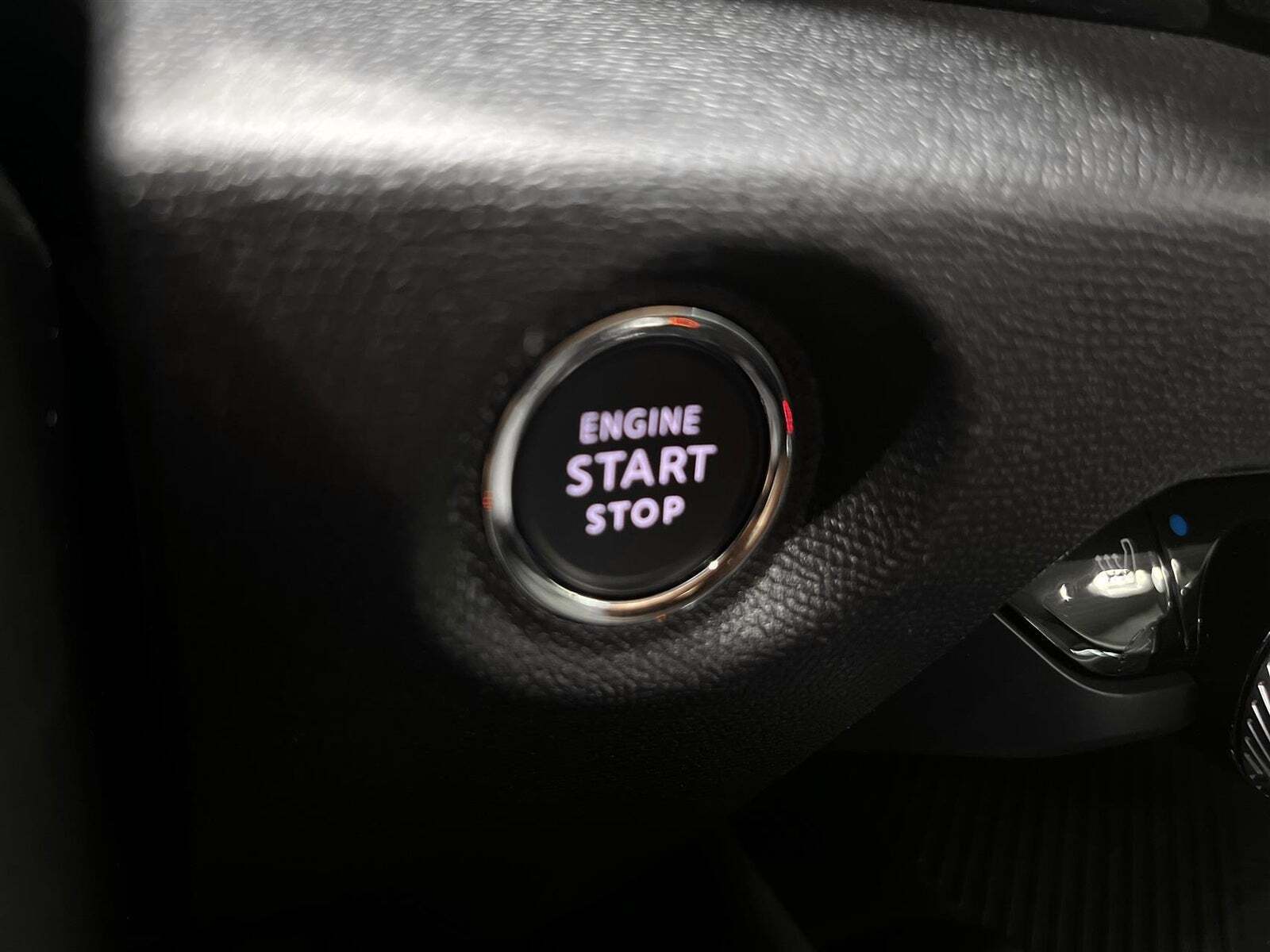 Hvid Citroën C4 fra 2021