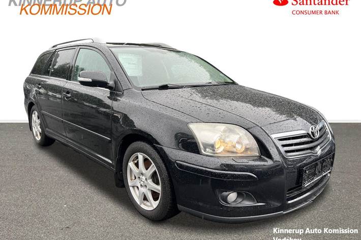 Sort Toyota Avensis fra 2008