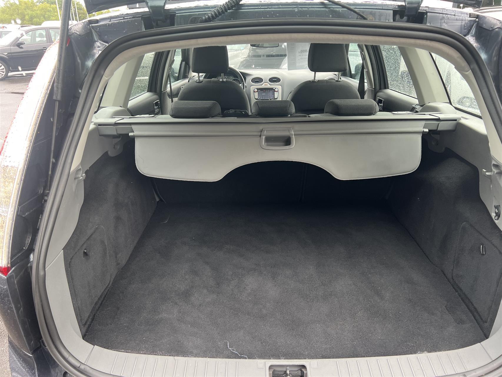 Sort Ford Focus fra 2010