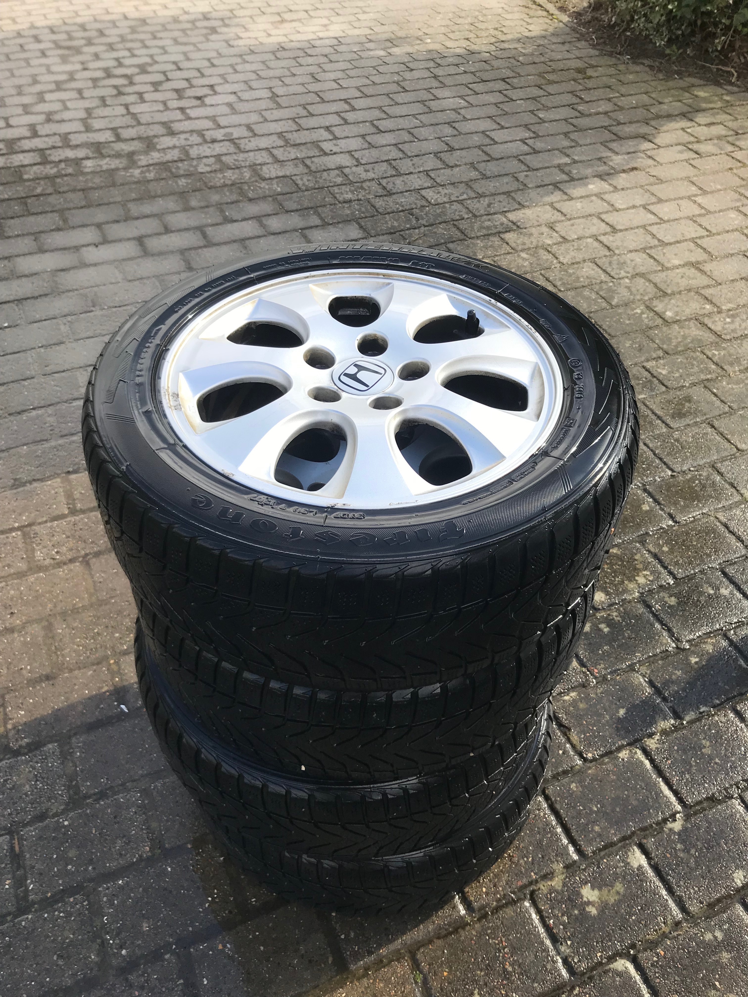 Grå Honda Civic fra 2013