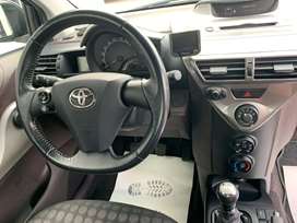 Toyota iQ 1,0 VVT-i Q3