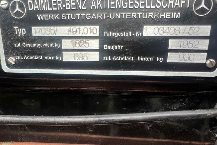 Sort Mercedes 170 S fra 1952