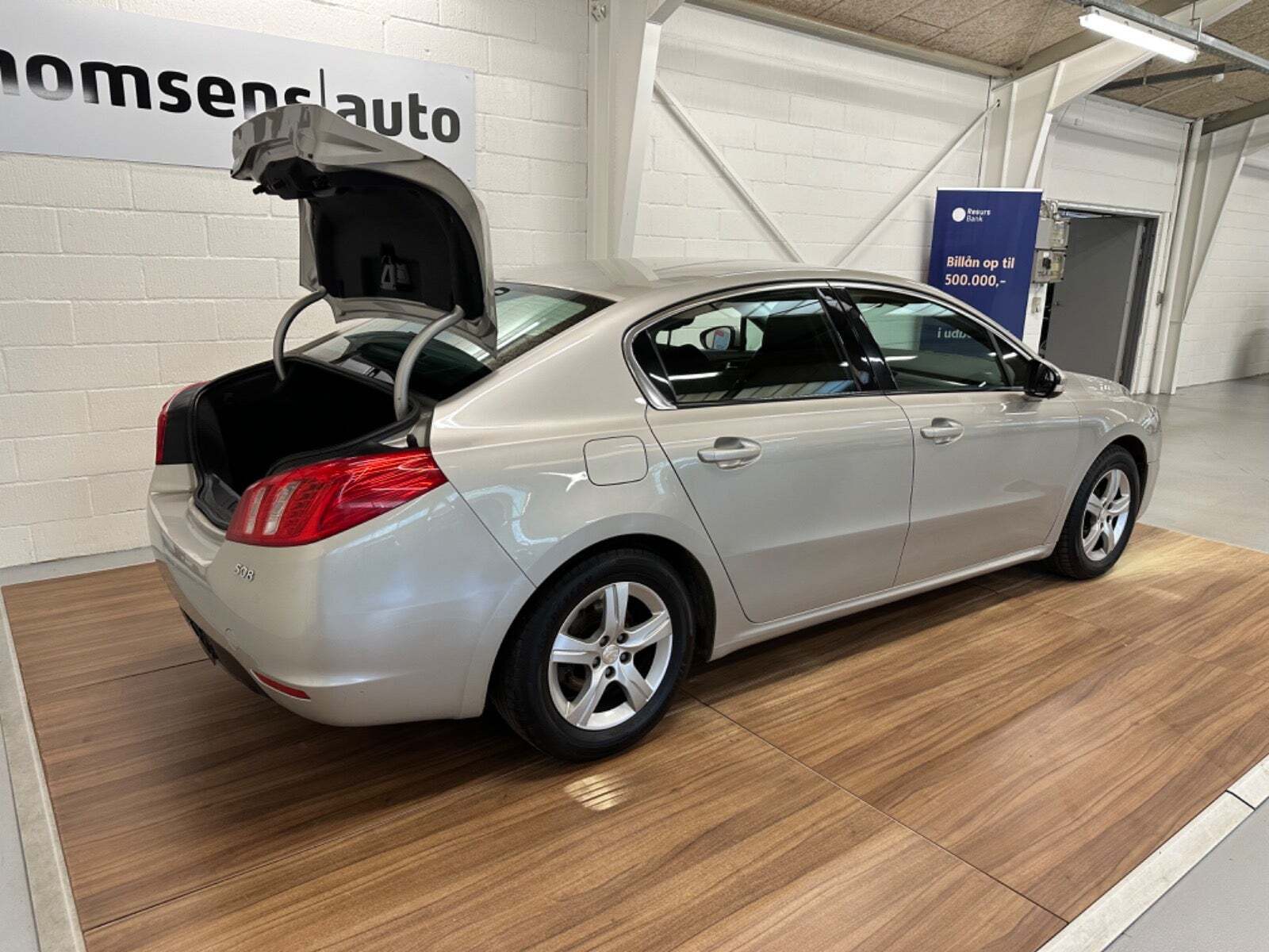 Peugeot 508