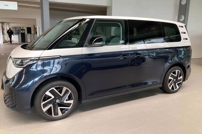 Blå VW ID.Buzz fra 2023