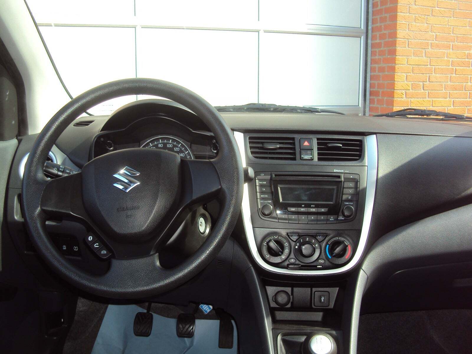 Hvid Suzuki Celerio fra 2018