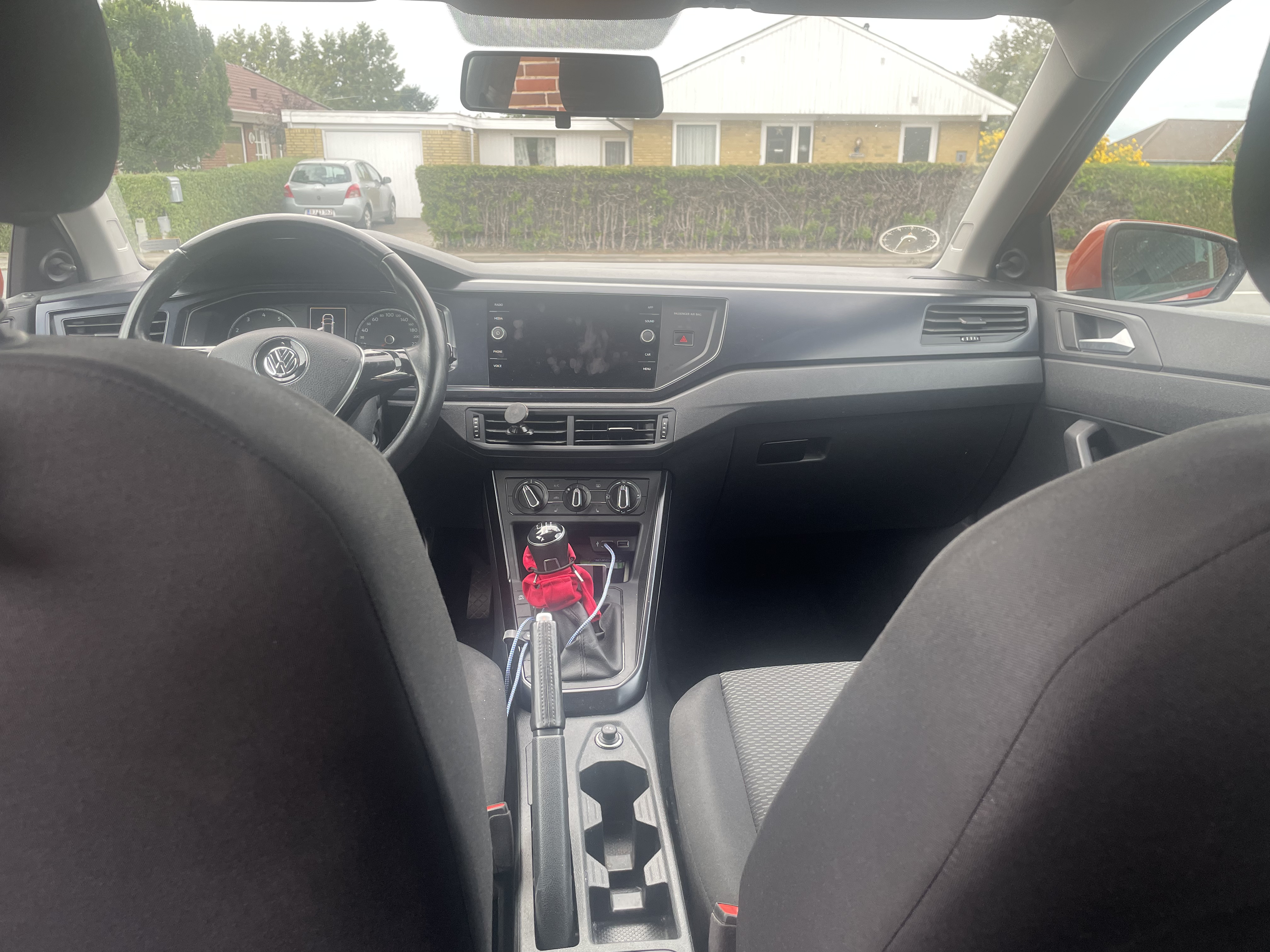 Orange VW Polo fra 2018