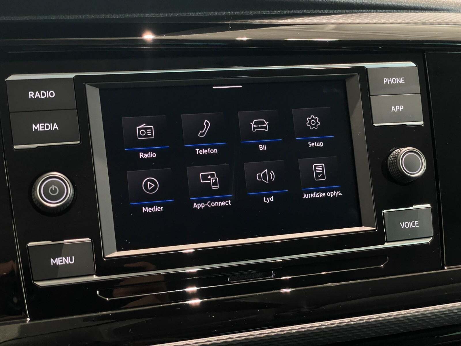 Grå VW California fra 2023