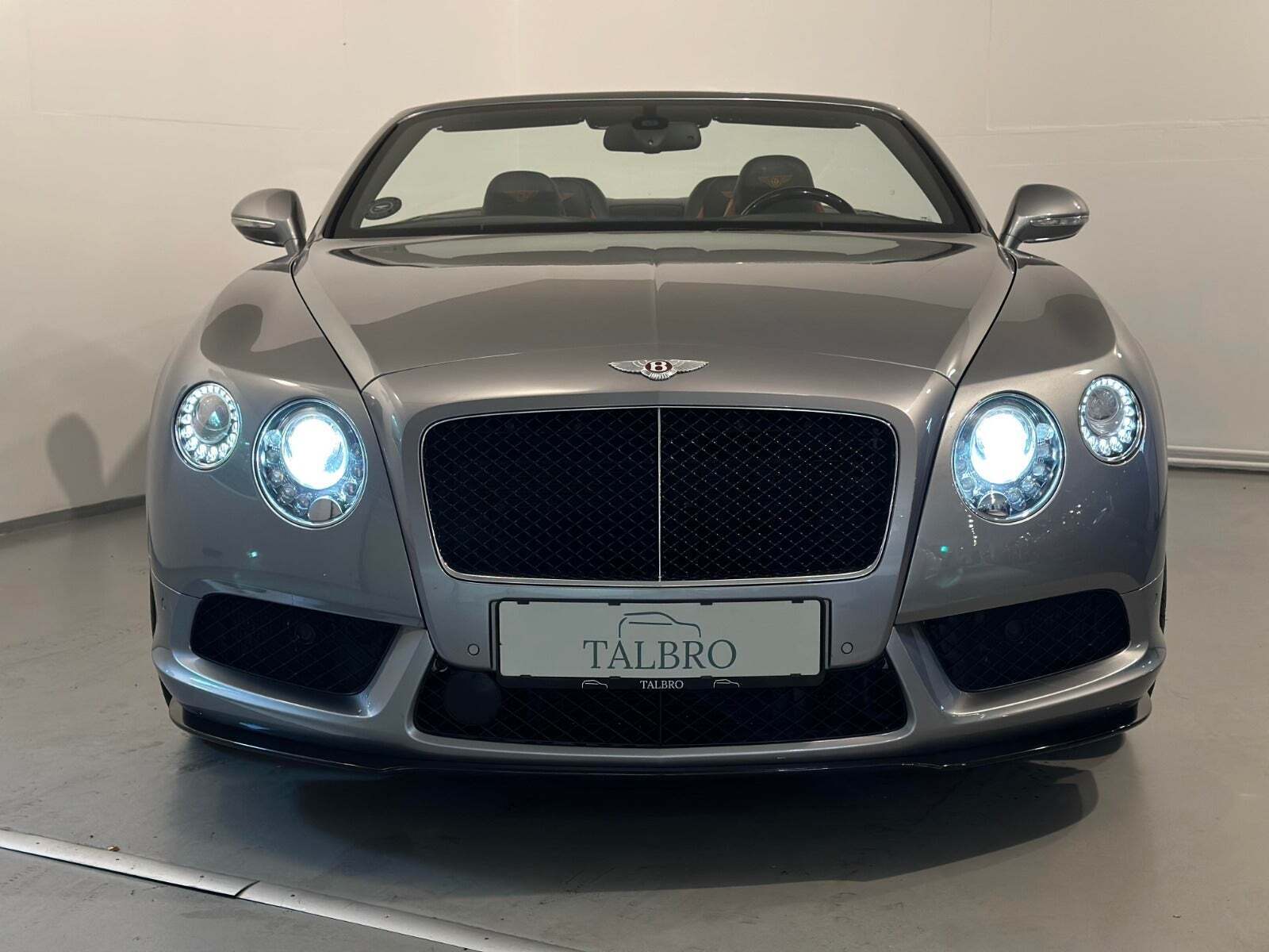 Grå Bentley Continental GT fra 2015