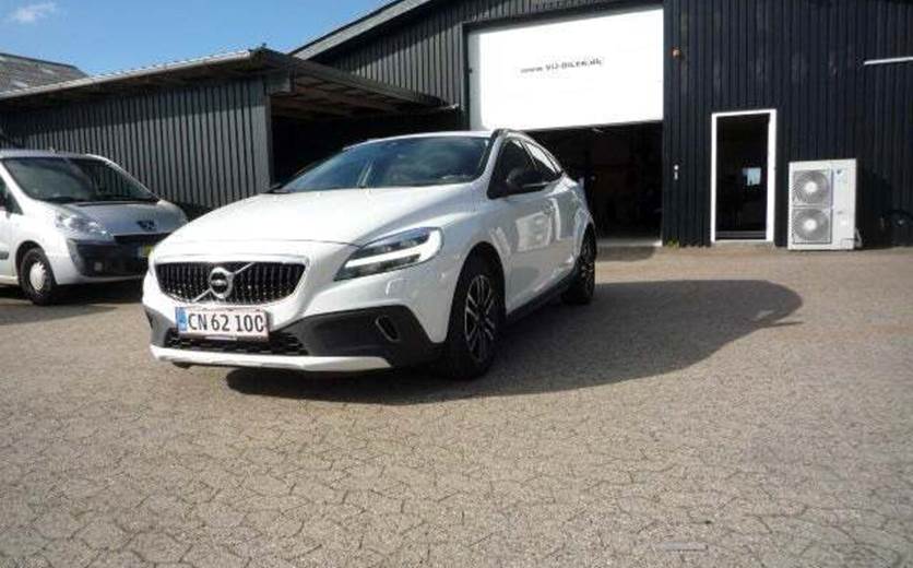 Volvo V40 CC 2,0 D3 150 Plus aut.