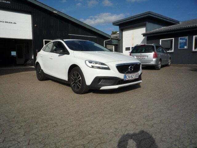 Volvo V40 CC 2,0 D3 150 Plus aut.