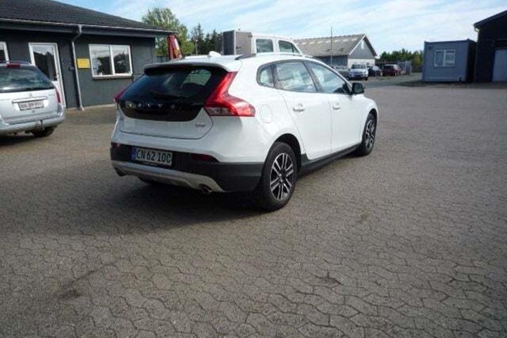 undefined Volvo V40 CC fra 2018 set udefra
