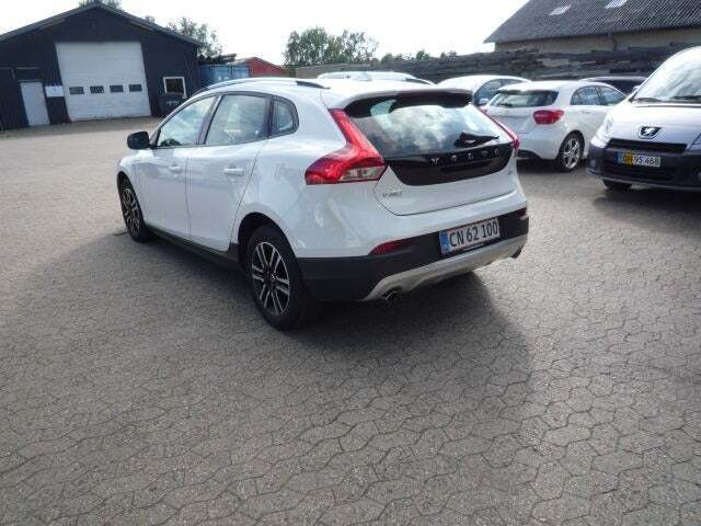 undefined Volvo V40 CC fra 2018 set udefra