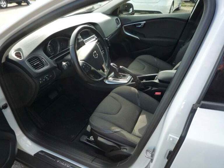 Volvo V40 CC 2,0 D3 150 Plus aut.