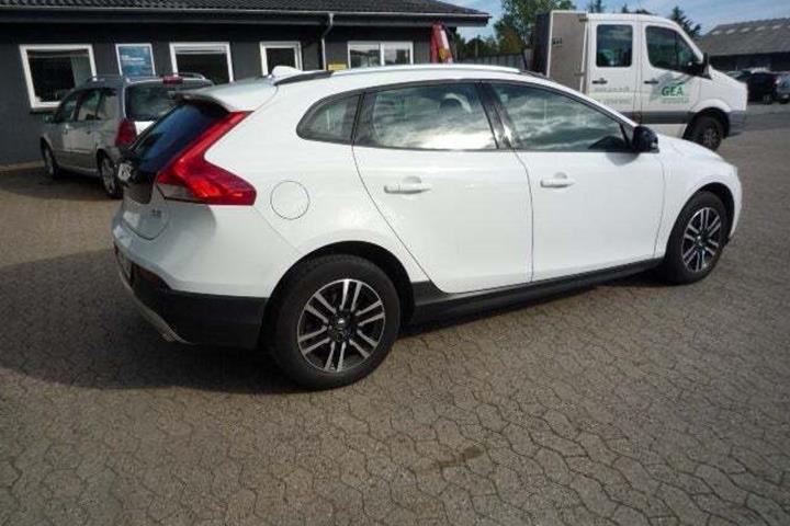 undefined Volvo V40 CC fra 2018 set udefra