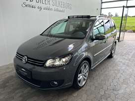 VW Touran 2,0 TDi 140 Highline DSG BMT 7prs